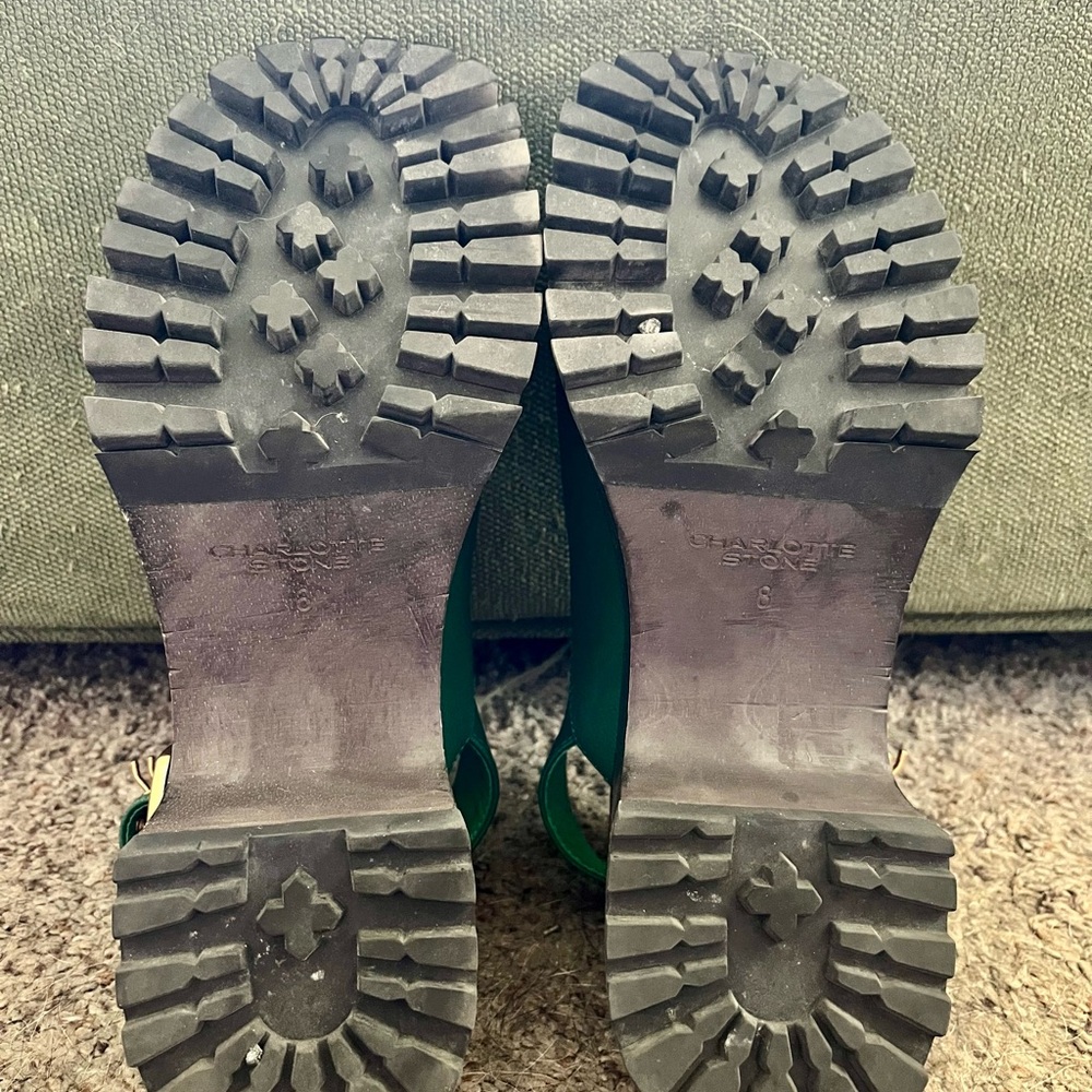 Charlotte Stone Carlos Clog - Picture 4 of 4